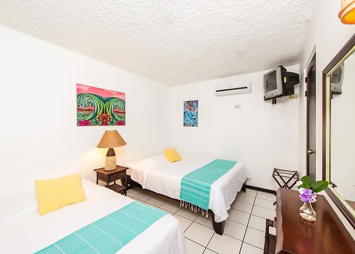 Hotel Pueblo Dorado Tamarindo