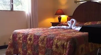 Hotel Pueblo Dorado 3*